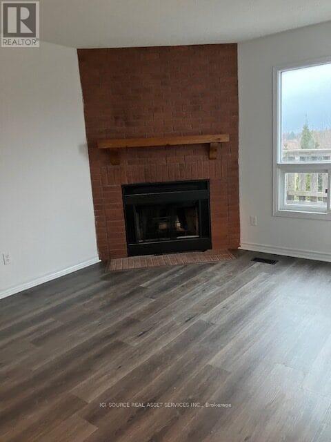 42 Coe Drive, Ajax (Central), Ontario  L1T 0A3 - Photo 5 - E12756416