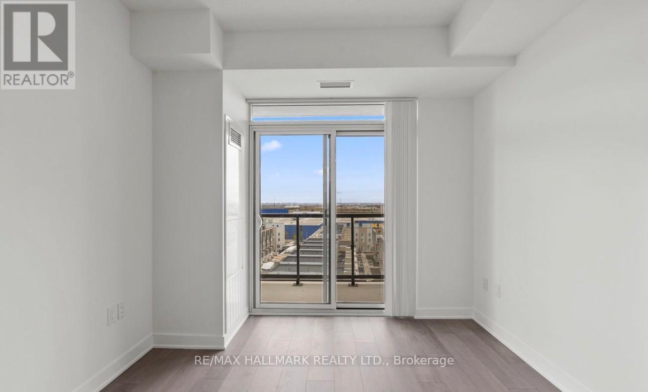 820 - 60 Honeycrisp Crescent, Vaughan, Ontario  L4K 0N5 - Photo 18 - N12755724