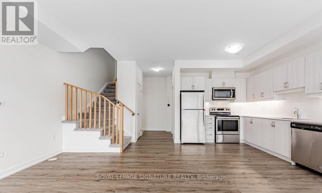 5 Antrin Street, Vaughan, Ontario  L4L 0L6 - Photo 7 - N12757768