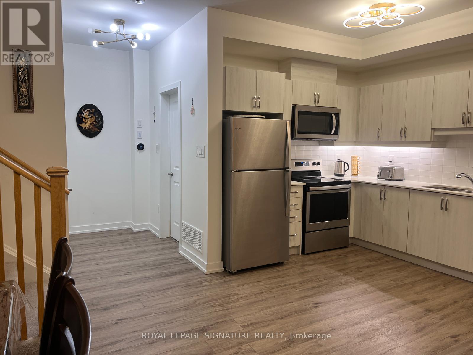 5 Antrin Street, Vaughan, Ontario  L4L 0L6 - Photo 12 - N12757768