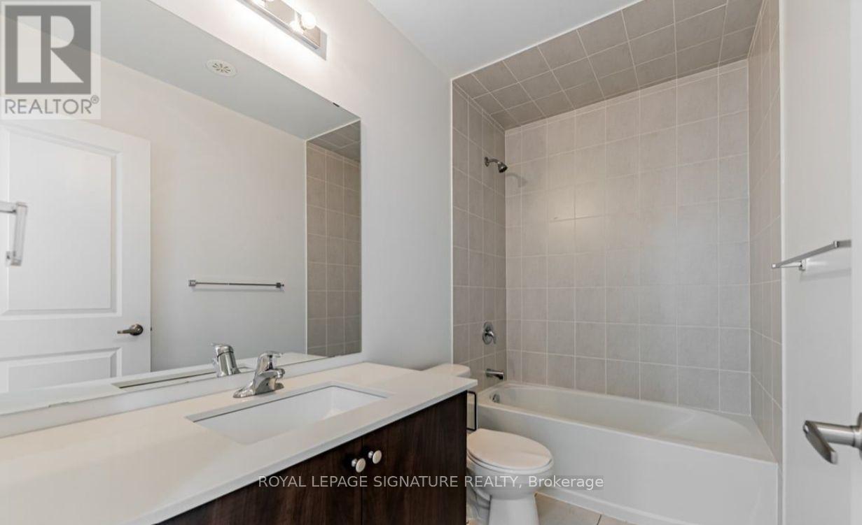 5 Antrin Street, Vaughan, Ontario  L4L 0L6 - Photo 9 - N12757768