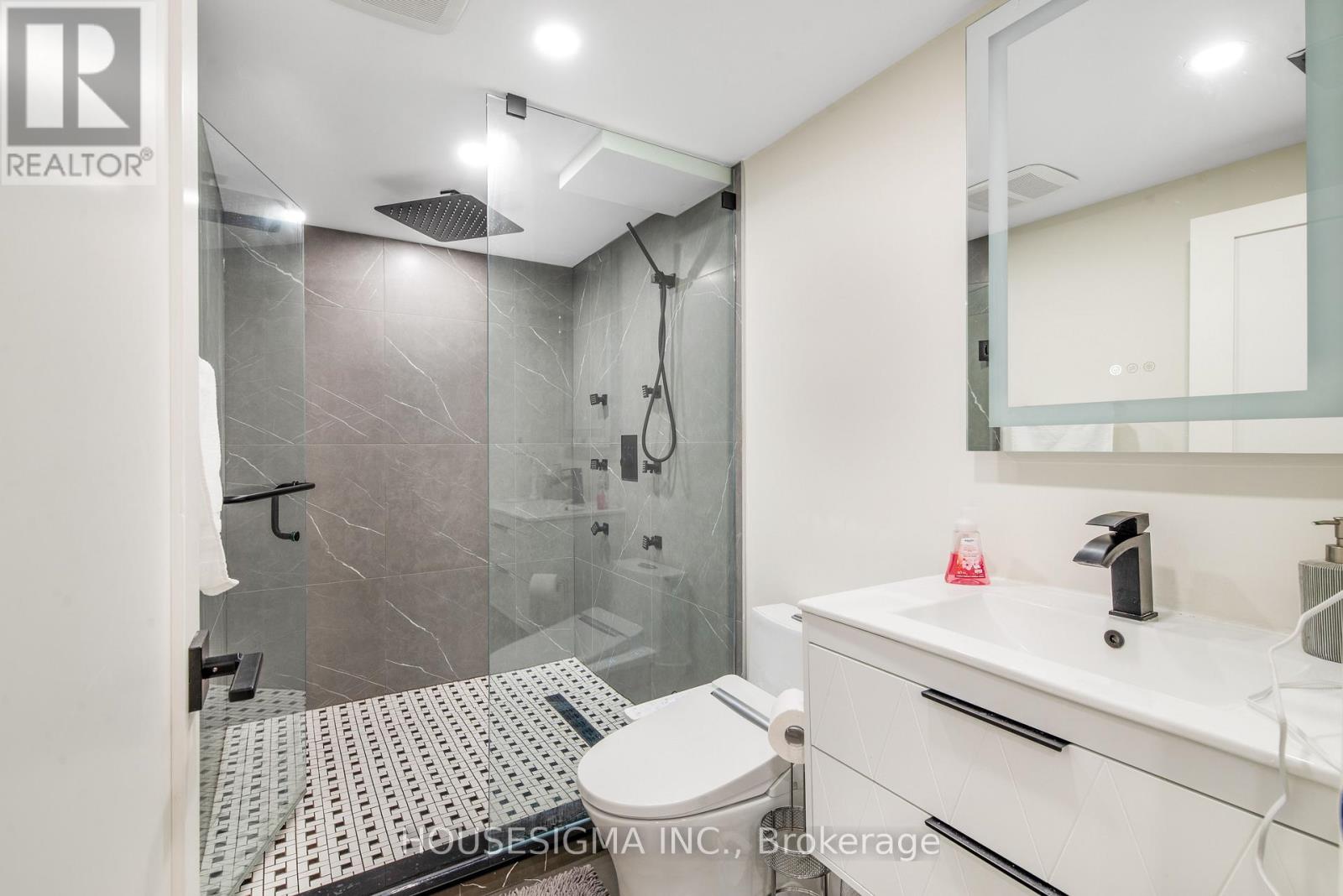 50 Royal Orchard Boulevard, Markham, Ontario  L3T 3C5 - Photo 31 - N12758018