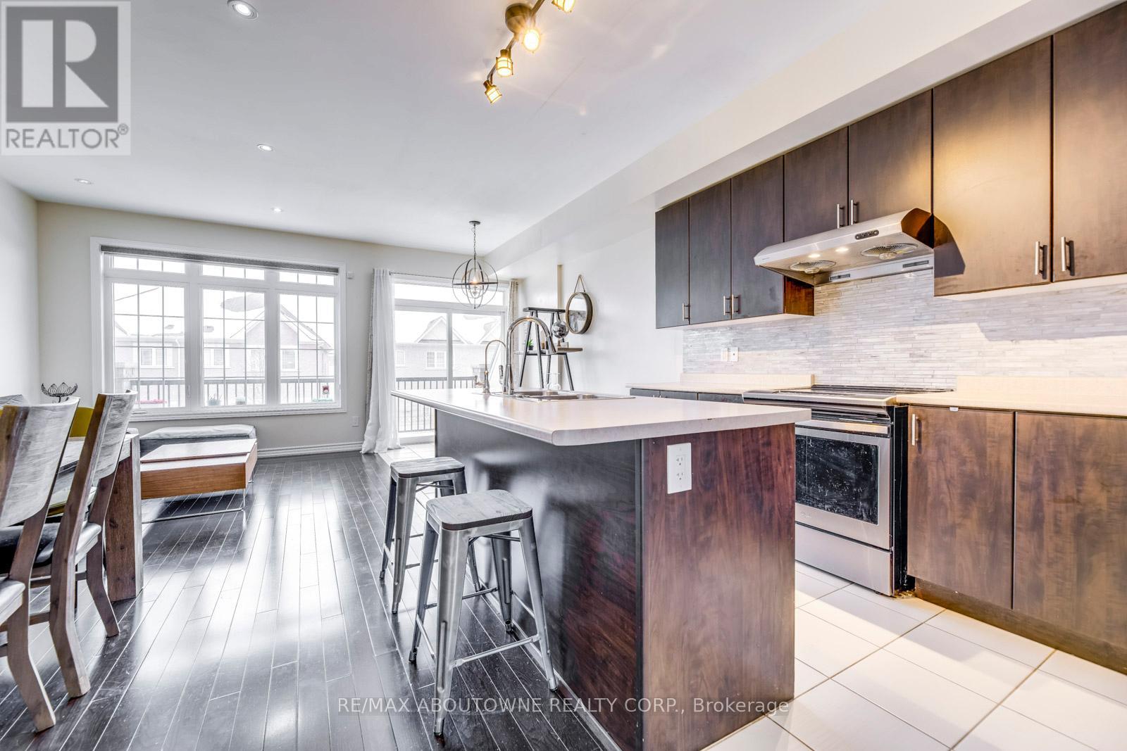 233 Dundas Way, Markham, Ontario  L6E 0S8 - Photo 16 - N12757984