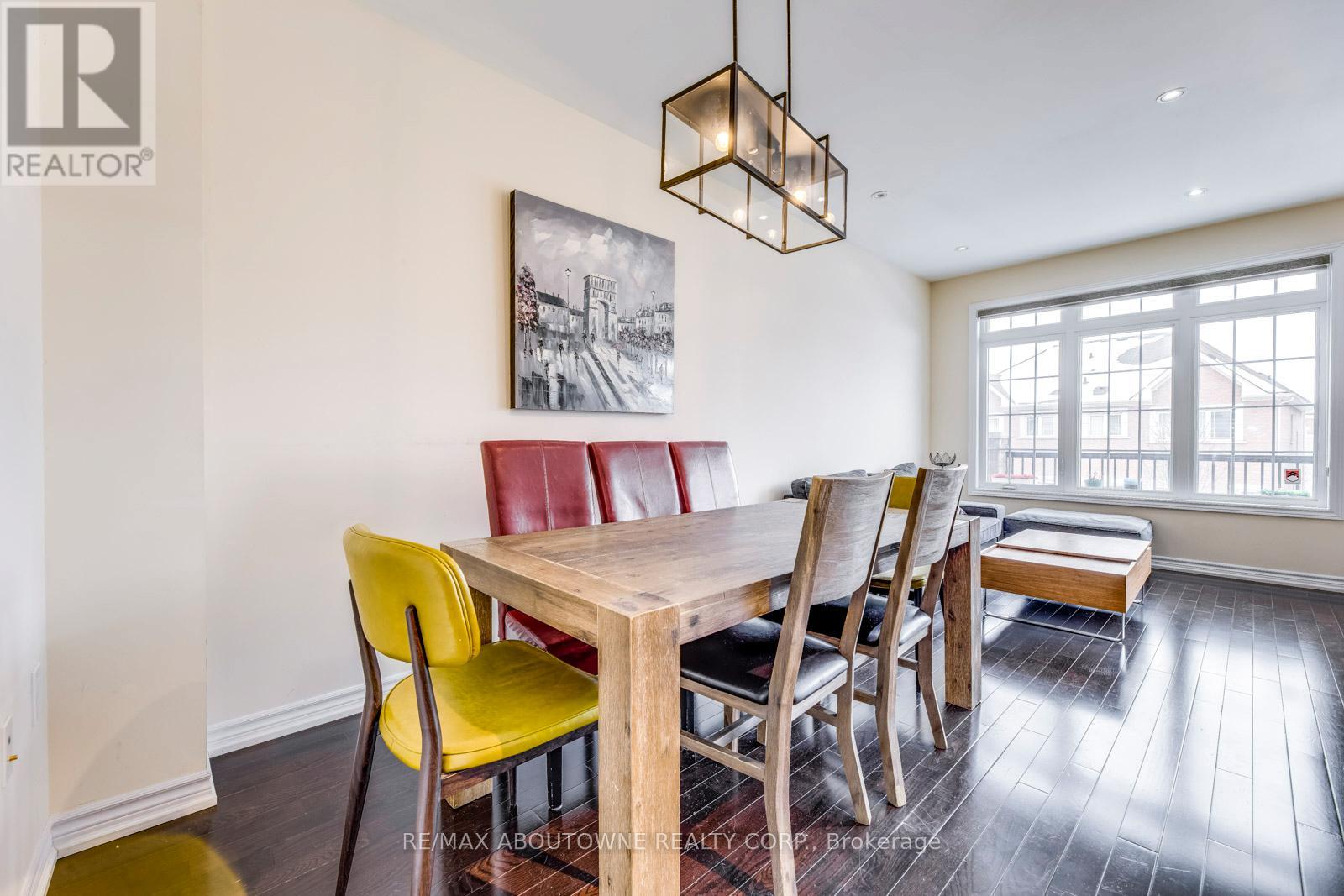 233 Dundas Way, Markham, Ontario  L6E 0S8 - Photo 13 - N12757984