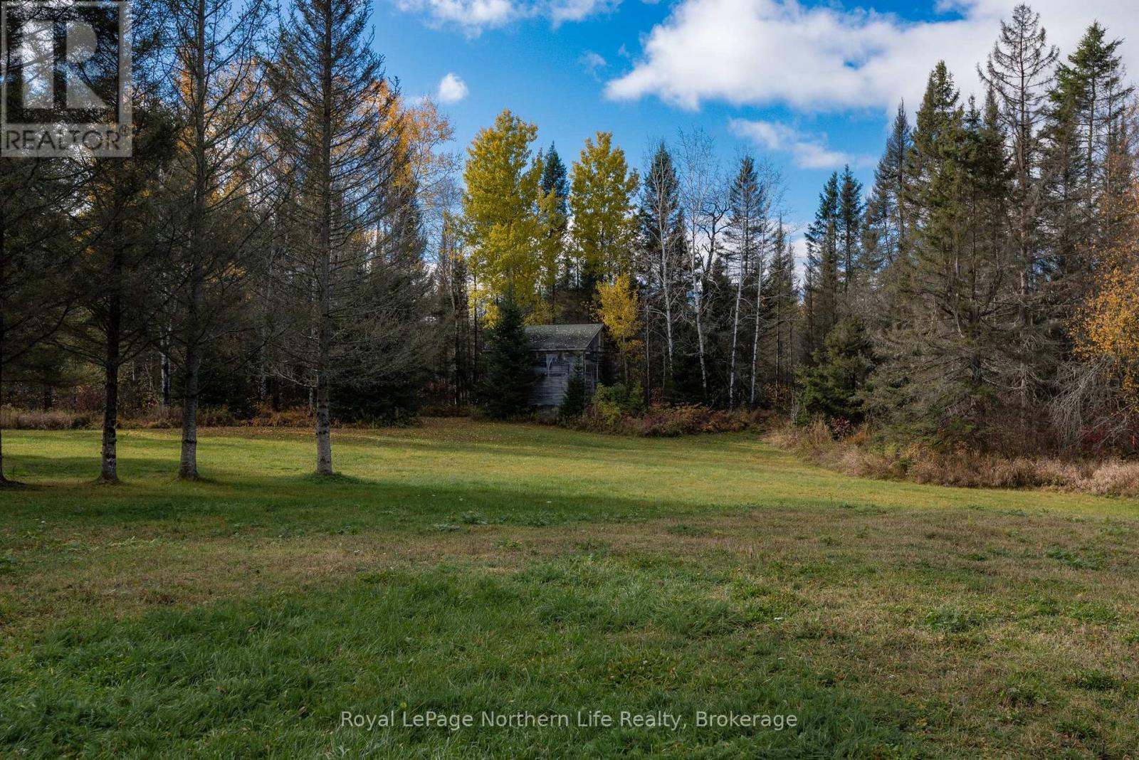 809 Cameron Road, Papineau-Cameron, Ontario  P0H 1V0 - Photo 10 - X12610488