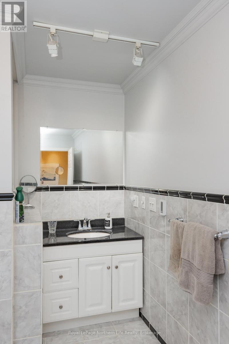 809 Cameron Road, Papineau-Cameron, Ontario  P0H 1V0 - Photo 33 - X12610488