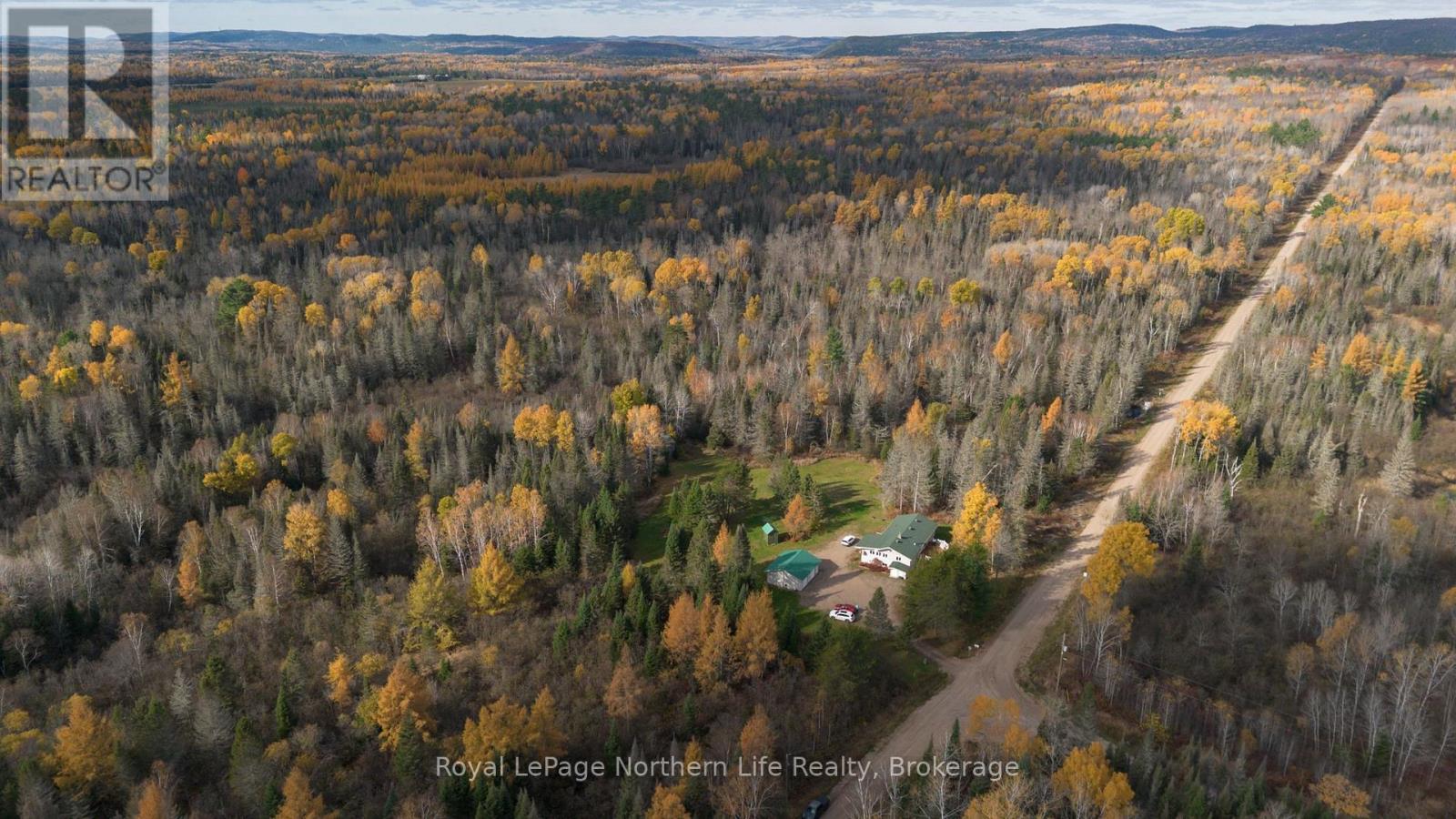 809 Cameron Road, Papineau-Cameron, Ontario  P0H 1V0 - Photo 49 - X12610488