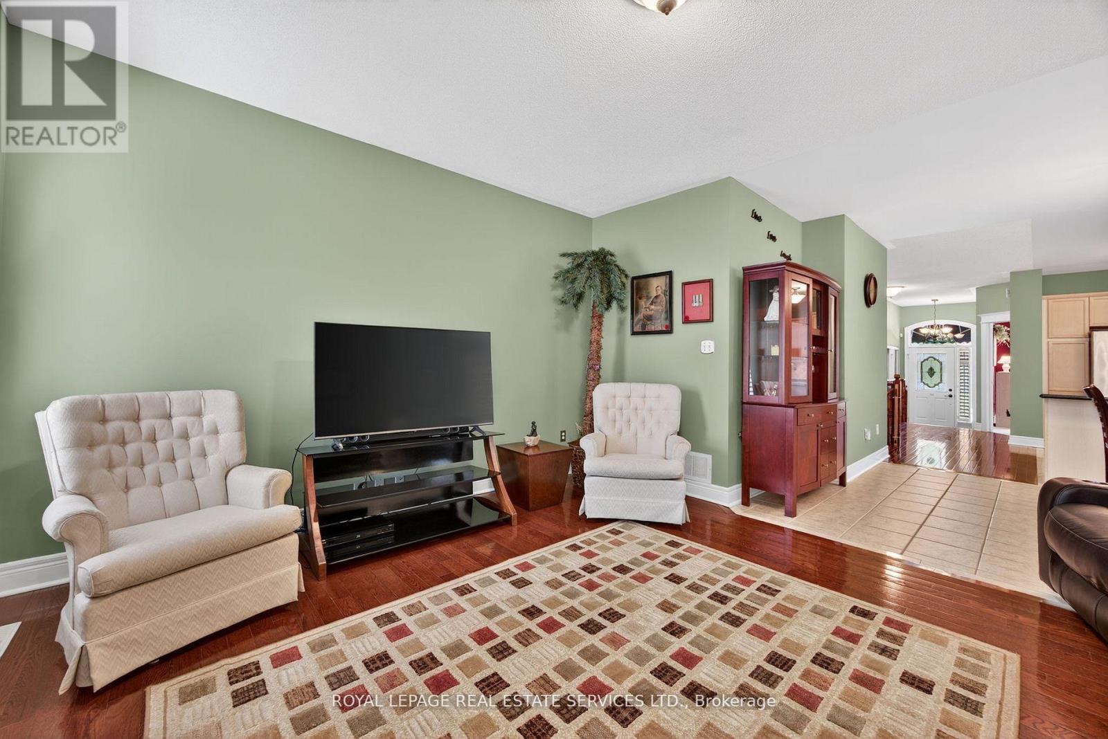 17 Northwood Drive, Wasaga Beach, Ontario  L9Z 3B5 - Photo 16 - S12566660