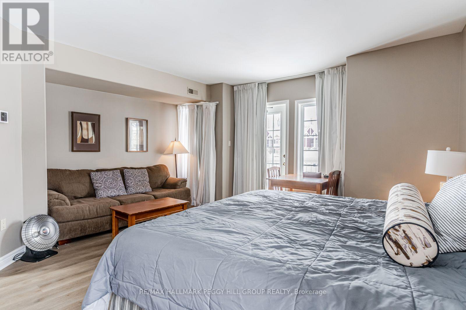 2215 - 90 Highland Drive, Oro-Medonte, Ontario  L0L 2L0 - Photo 4 - S12756632