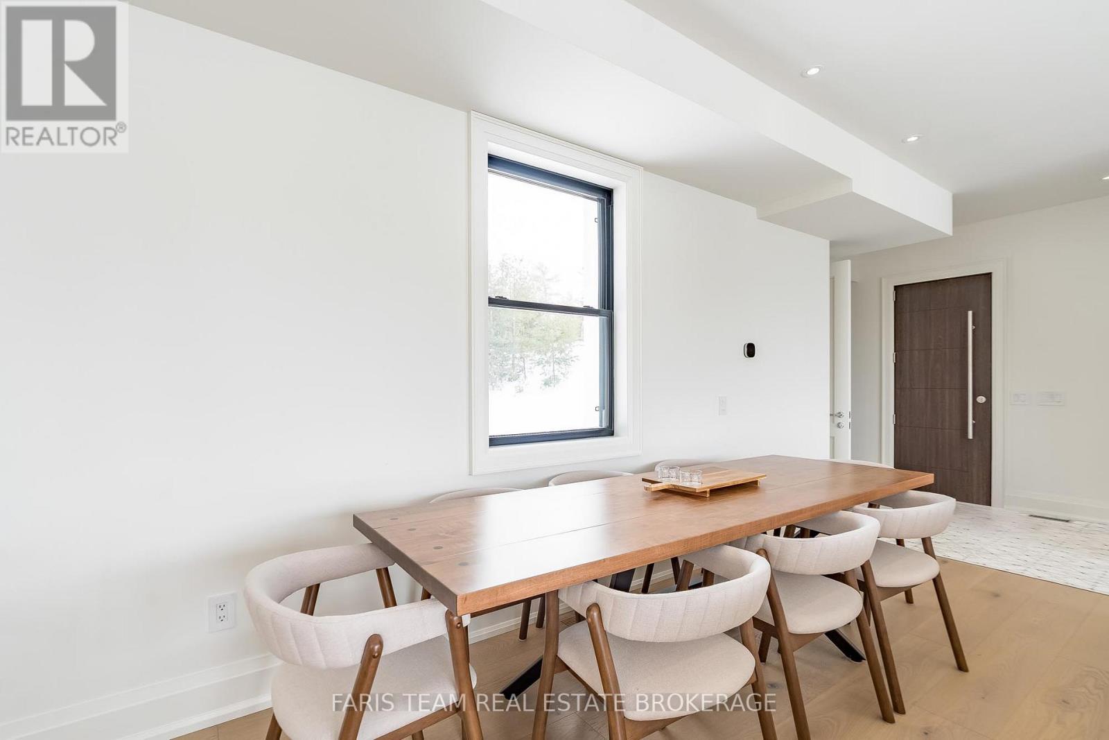 23 Trew Avenue, Tiny, Ontario  L0L 2T0 - Photo 13 - S12756712