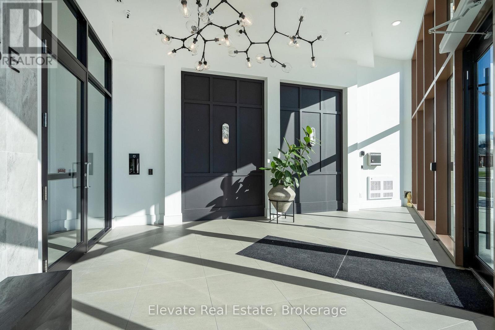 305 - 31 Huron Street, Collingwood, Ontario  L9Y 5T7 - Photo 3 - S12757744