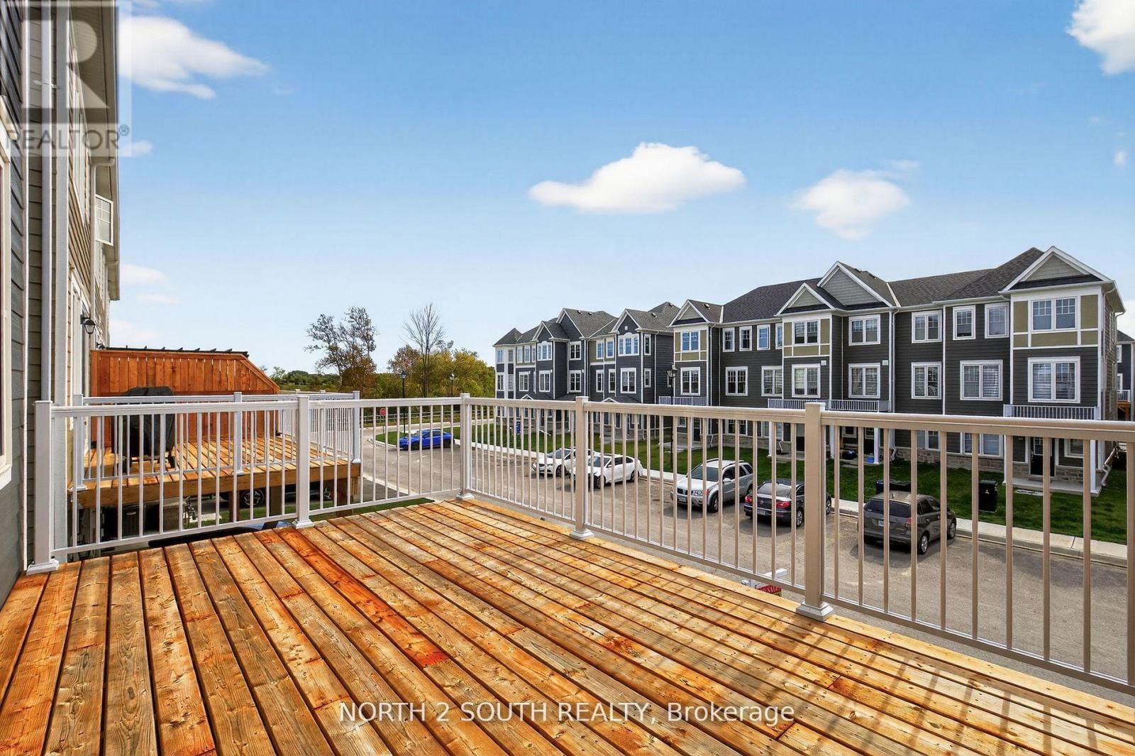 11 Lana Circle, Wasaga Beach, Ontario  L9Z 0L2 - Photo 17 - S12756722