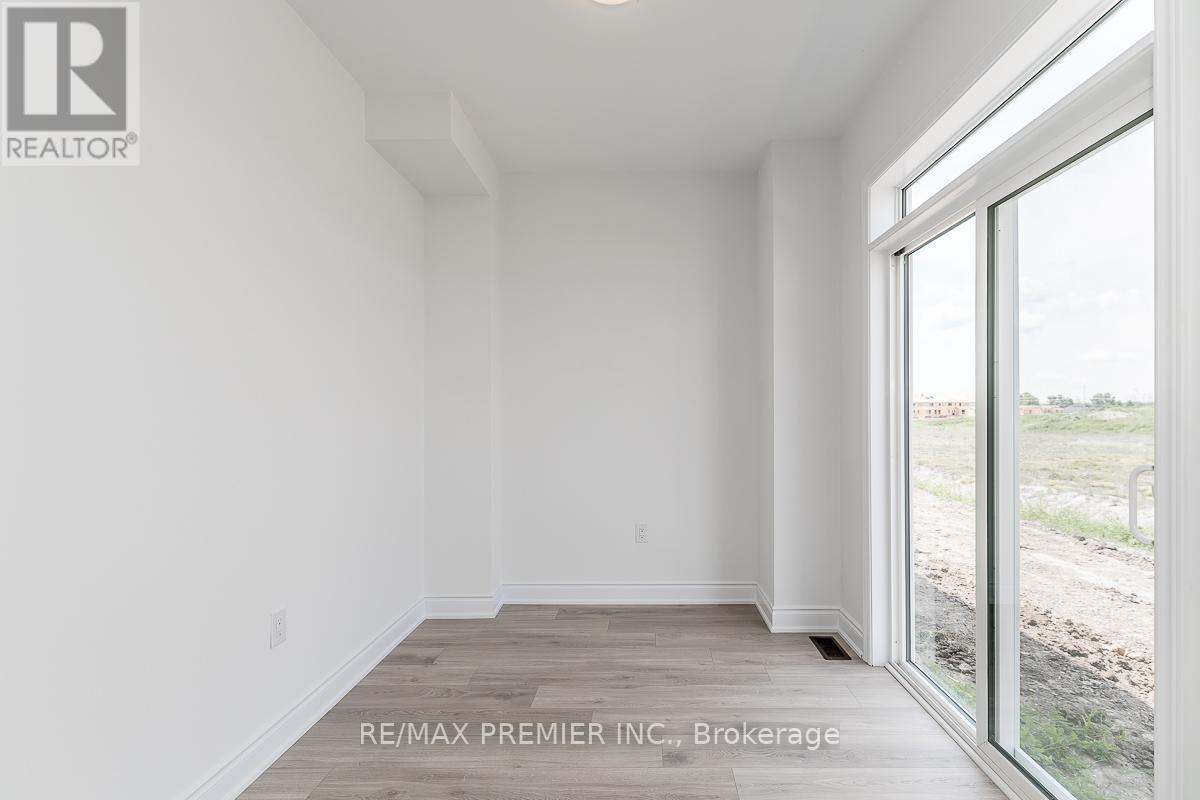 57 Union Boulevard, Wasaga Beach, Ontario  L9Z 0M2 - Photo 18 - S12757132