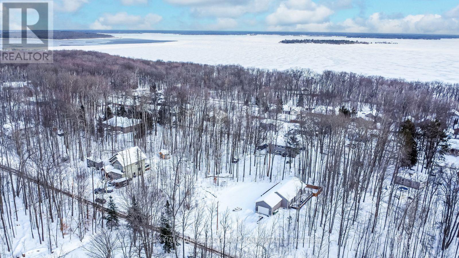 67 Wozniak Road, Penetanguishene, Ontario  L9M 1W6 - Photo 5 - S12757770