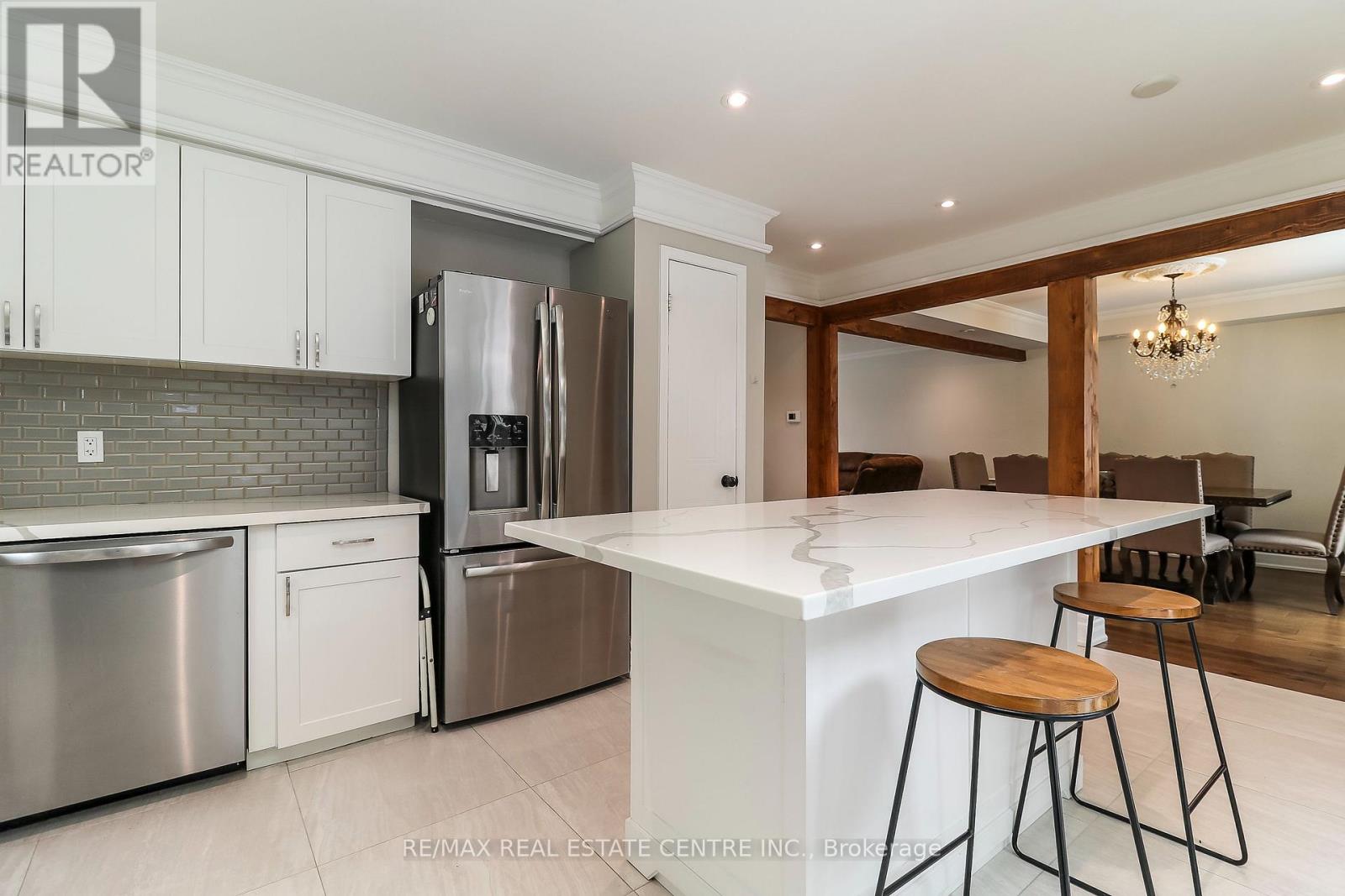 39 Cardinal Street, Barrie, Ontario  L4M 6C9 - Photo 22 - S12756818