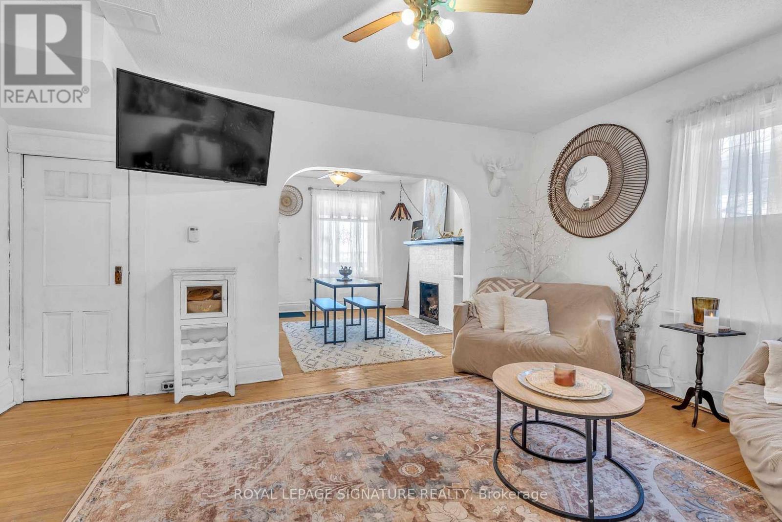 87 Eglin Street N, Orillia, Ontario  L3V 1S3 - Photo 3 - S12756888