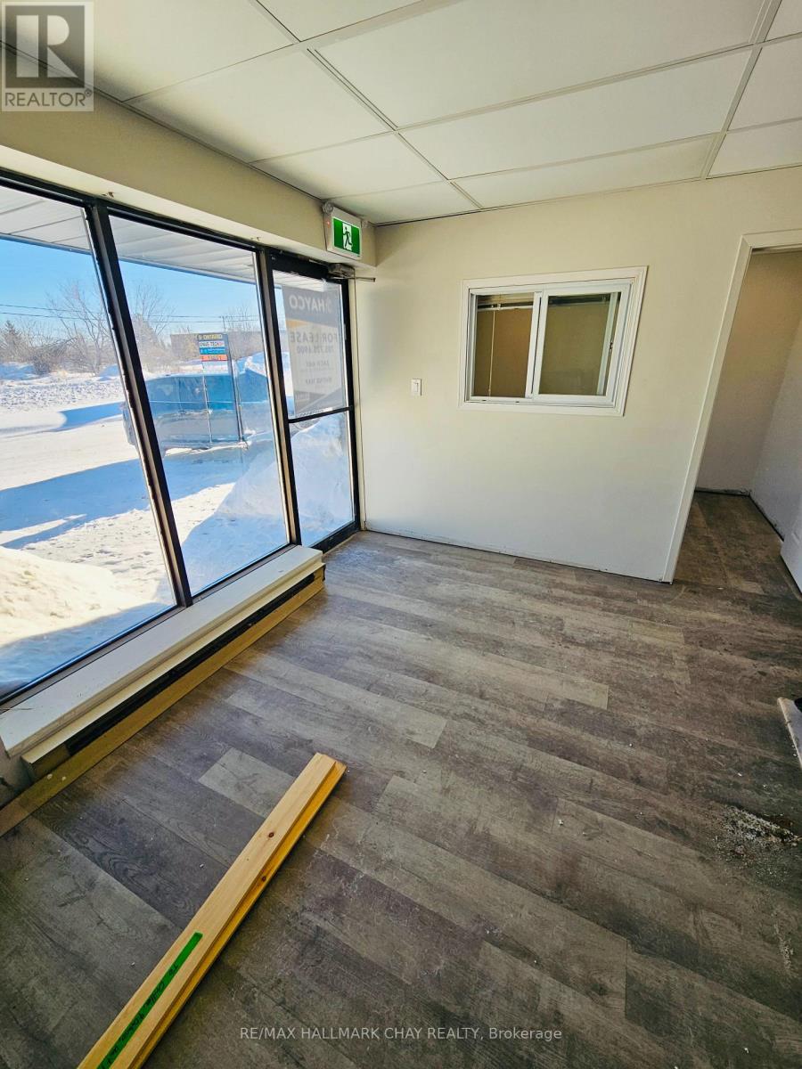 Unit 6 - 9 Ontario Street, Orillia, Ontario  L3V 6H1 - Photo 4 - S12756974