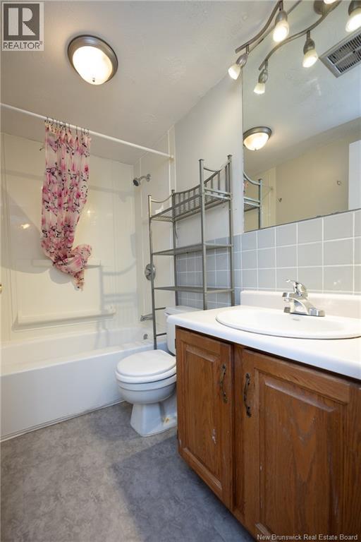 50 Colwell Drive Unit# 16, Fredericton, New Brunswick  E3A 6R3 - Photo 18 - NB133164
