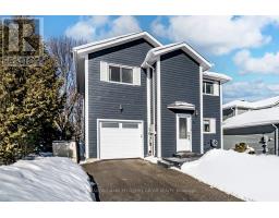 6 JAMES STREET, Barrie, Ontario