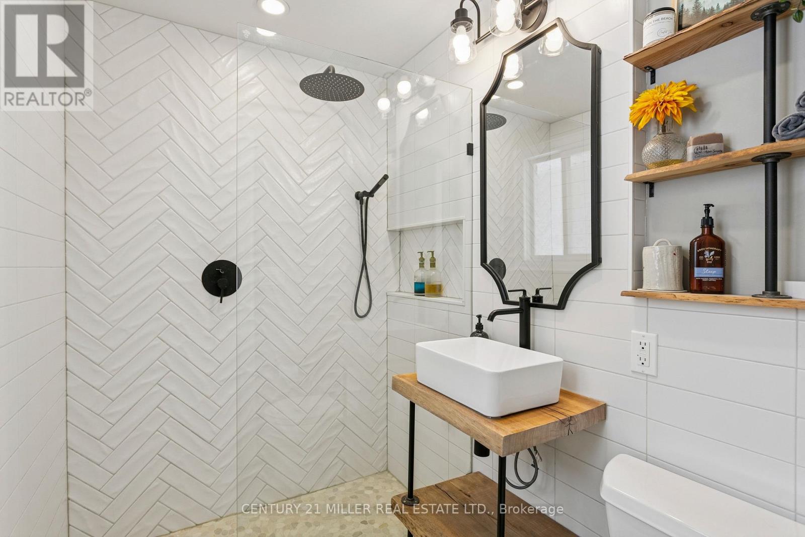 6508 17 Side Road, Halton Hills, Ontario  L7J 2M1 - Photo 28 - W12746986