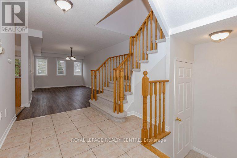 70 Charcoal Way, Brampton, Ontario  L6Y 5R9 - Photo 4 - W12729284