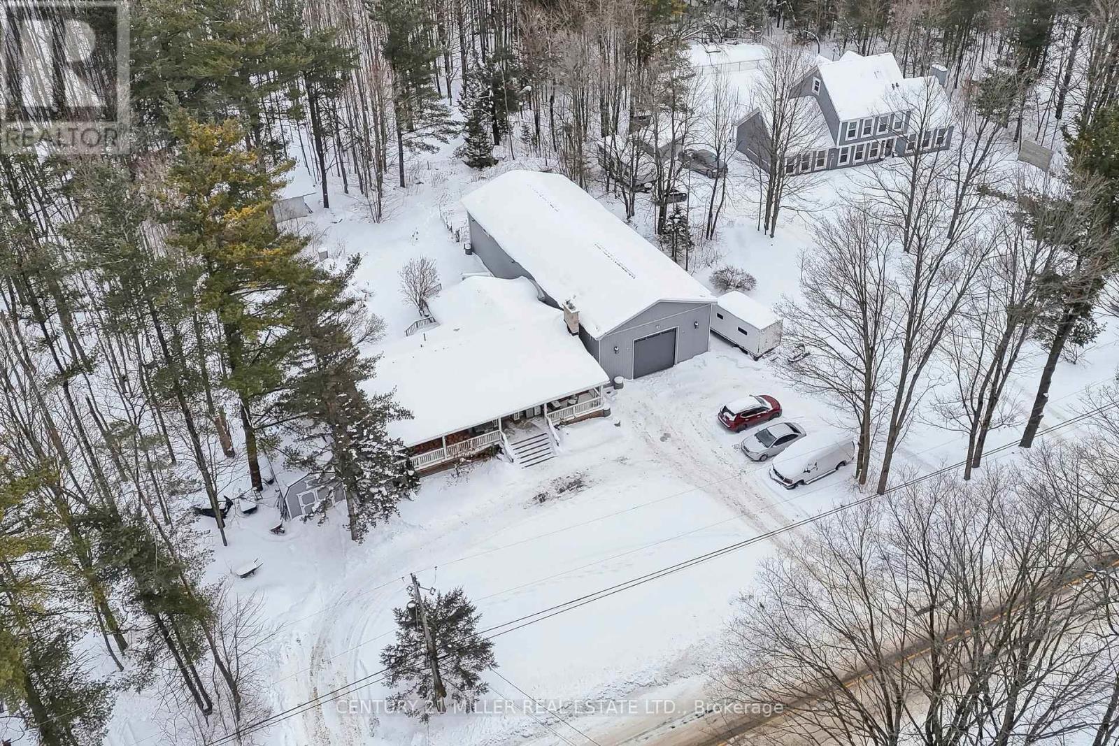 6508 17 Side Road, Halton Hills, Ontario  L7J 2M1 - Photo 2 - W12746986