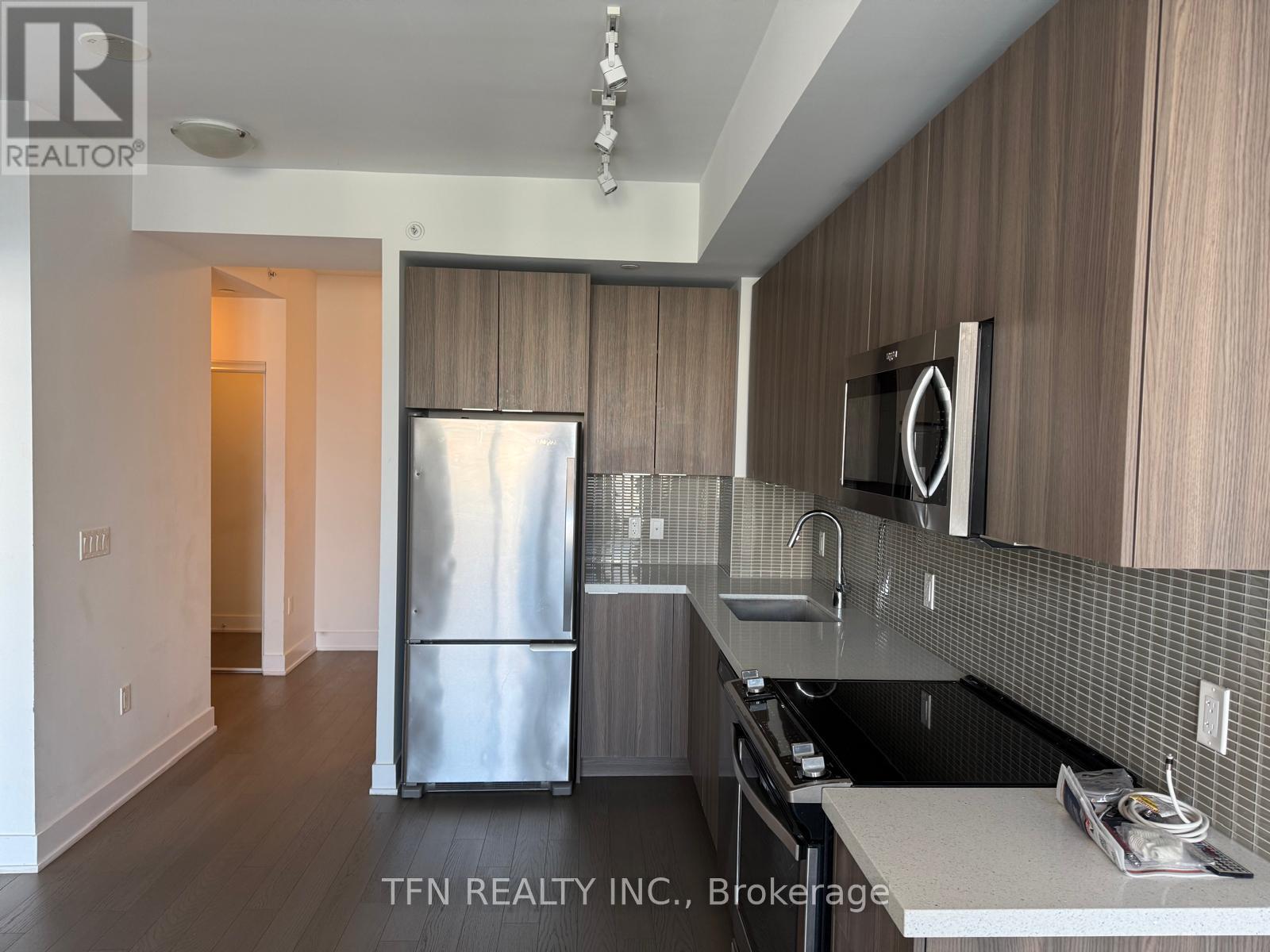 3906 - 20 Shore Breeze Drive, Toronto (Mimico), Ontario  M8V 0C7 - Photo 3 - W12749560