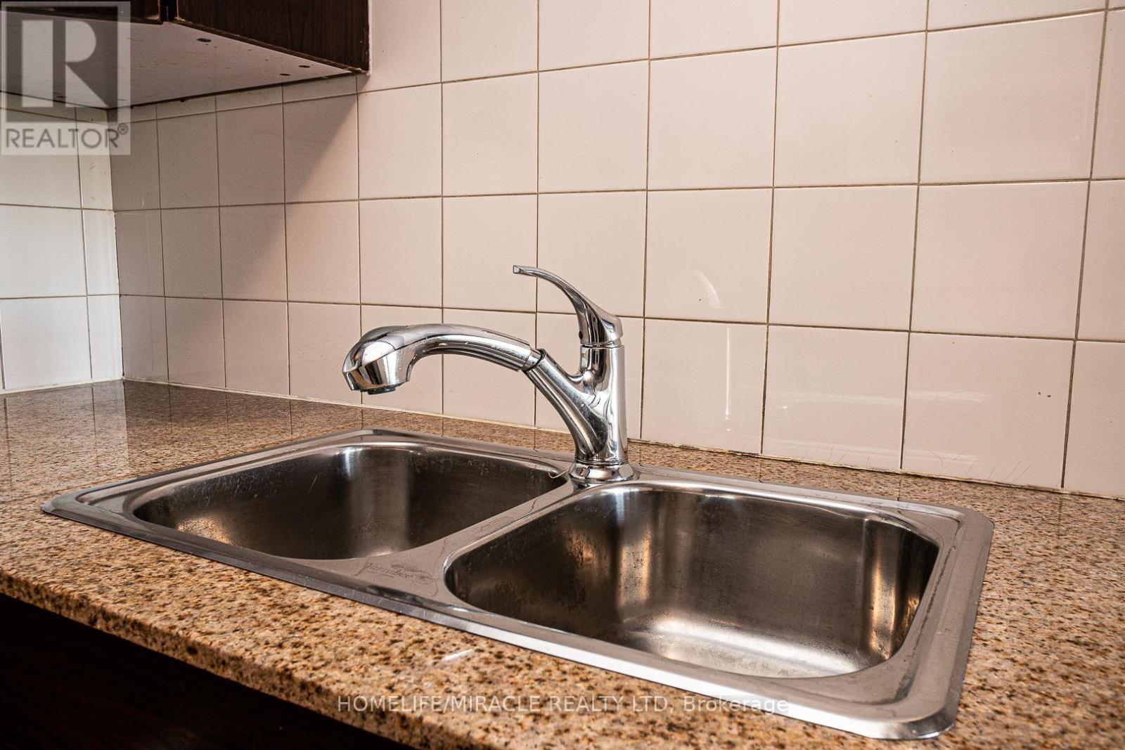 419 - 7405 Goreway Drive, Mississauga, Ontario  L4T 0A3 - Photo 11 - W12753788