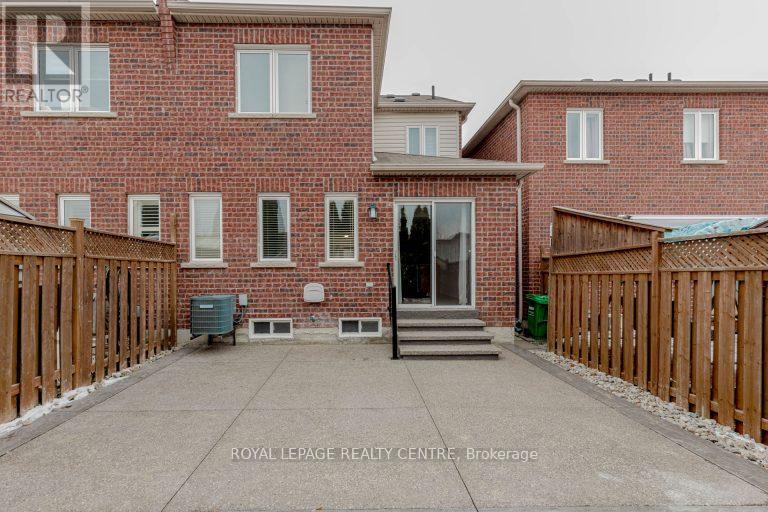 70 Charcoal Way, Brampton, Ontario  L6Y 5R9 - Photo 29 - W12729284