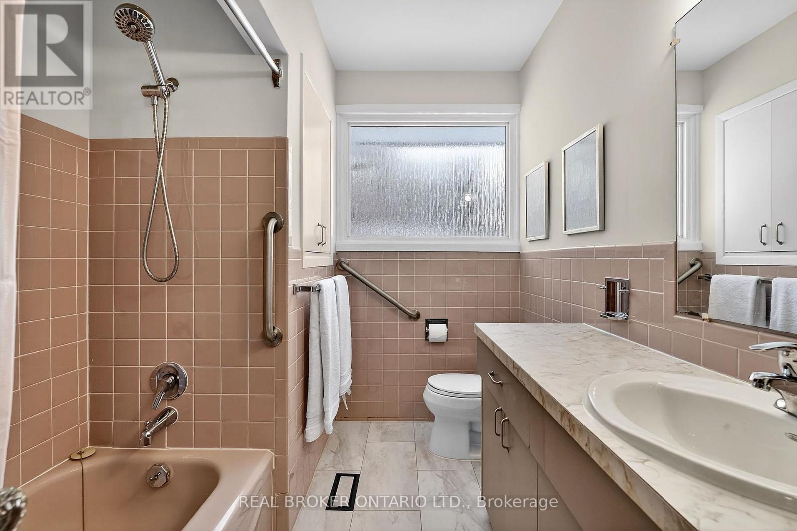 1269 Royal York Road, Toronto, Ontario  M9A 4C4 - Photo 31 - W12753972