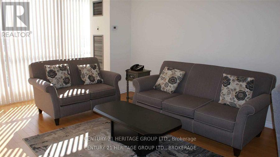 801 - 1500 Grazia Court, Mississauga (Rathwood), Ontario  L4W 4Z9 - Photo 6 - W12750032