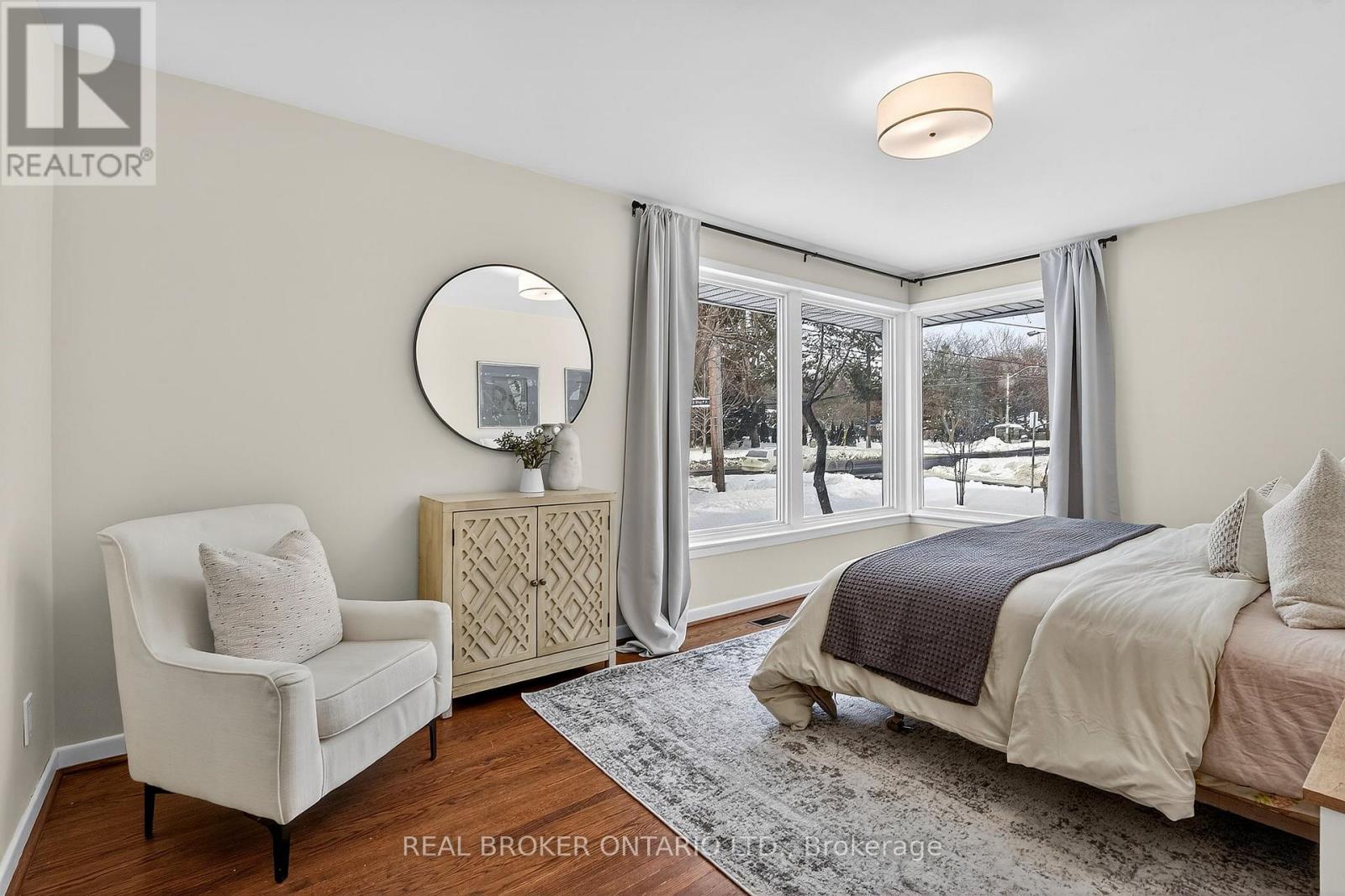 1269 Royal York Road, Toronto, Ontario  M9A 4C4 - Photo 22 - W12753972