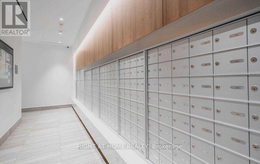 512 - 21 Park Street E, Mississauga, Ontario  L5G 0C2 - Photo 30 - W12754766