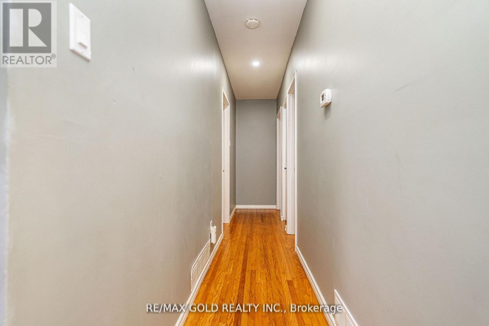 41 Aberdeen Crescent, Brampton (Avondale), Ontario  L6T 2P8 - Photo 16 - W12756660