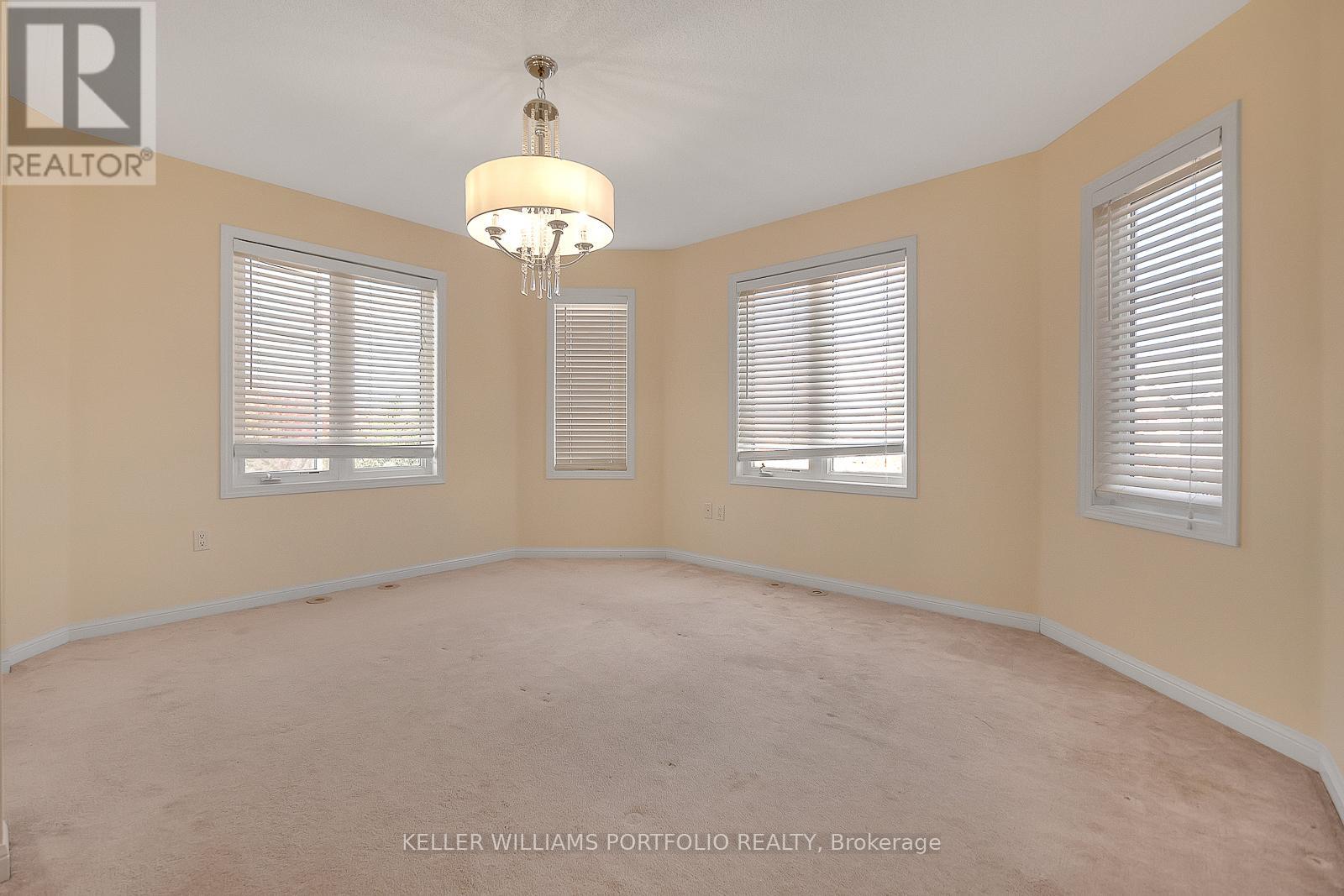 650 Holly Avenue, Milton, Ontario  L9T 0G3 - Photo 35 - W12756714