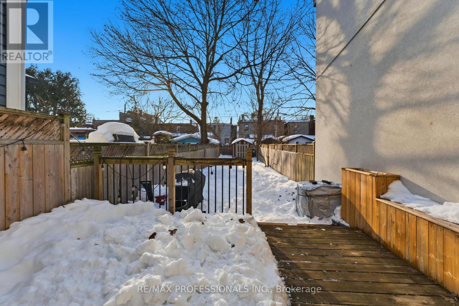670 Beresford Avenue, Toronto, Ontario  M6S 3C5 - Photo 37 - W12756758