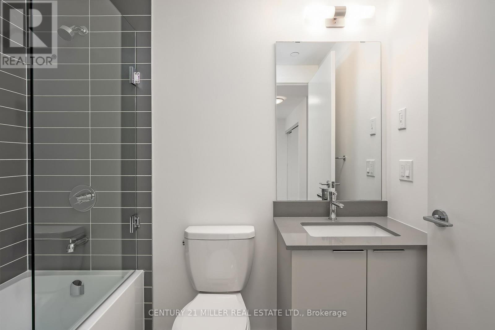 1202 - 3079 Trafalgar Road, Oakville, Ontario  L6H 8C5 - Photo 13 - W12756804