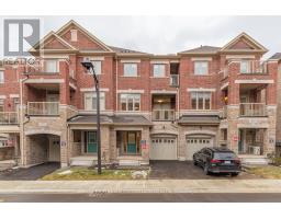 481 MANHATTAN COMMON, Oakville, Ontario