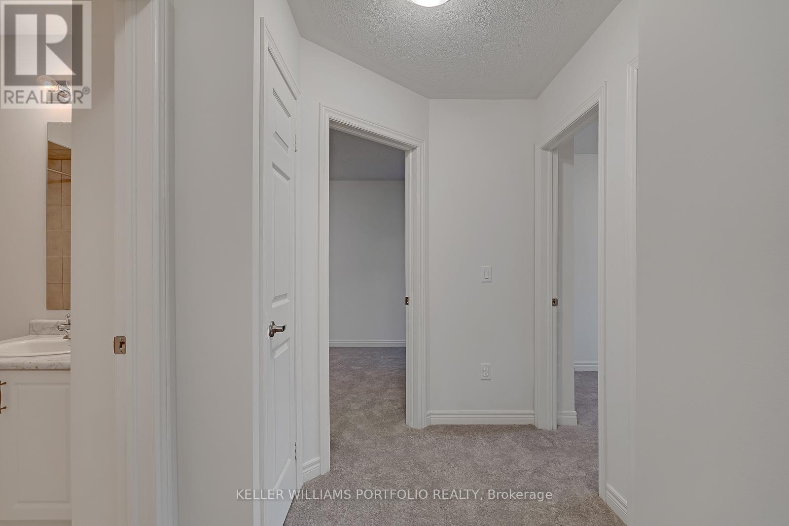 481 Manhattan Common, Oakville, Ontario  L6H 3P6 - Photo 23 - W12756892