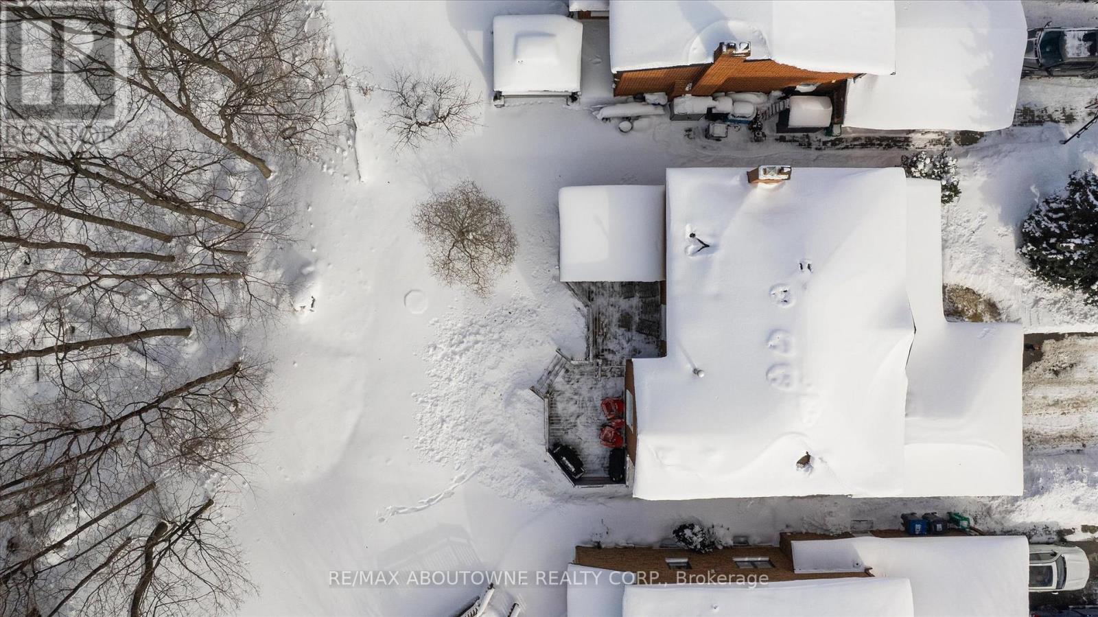 2421 Hargood Place, Mississauga, Ontario  L5M 3G6 - Photo 39 - W12756628