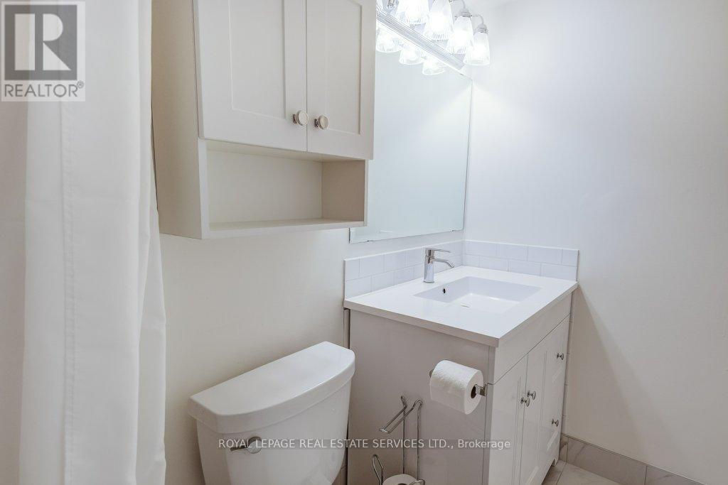 907 - 212 Kerr Street, Oakville (Co Central), Ontario  L6K 3B1 - Photo 31 - W12756618