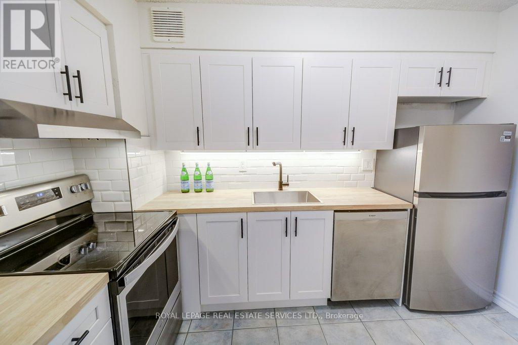 907 - 212 Kerr Street, Oakville (Co Central), Ontario  L6K 3B1 - Photo 18 - W12756618