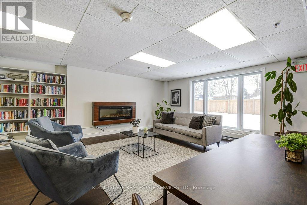 907 - 212 Kerr Street, Oakville (Co Central), Ontario  L6K 3B1 - Photo 40 - W12756618