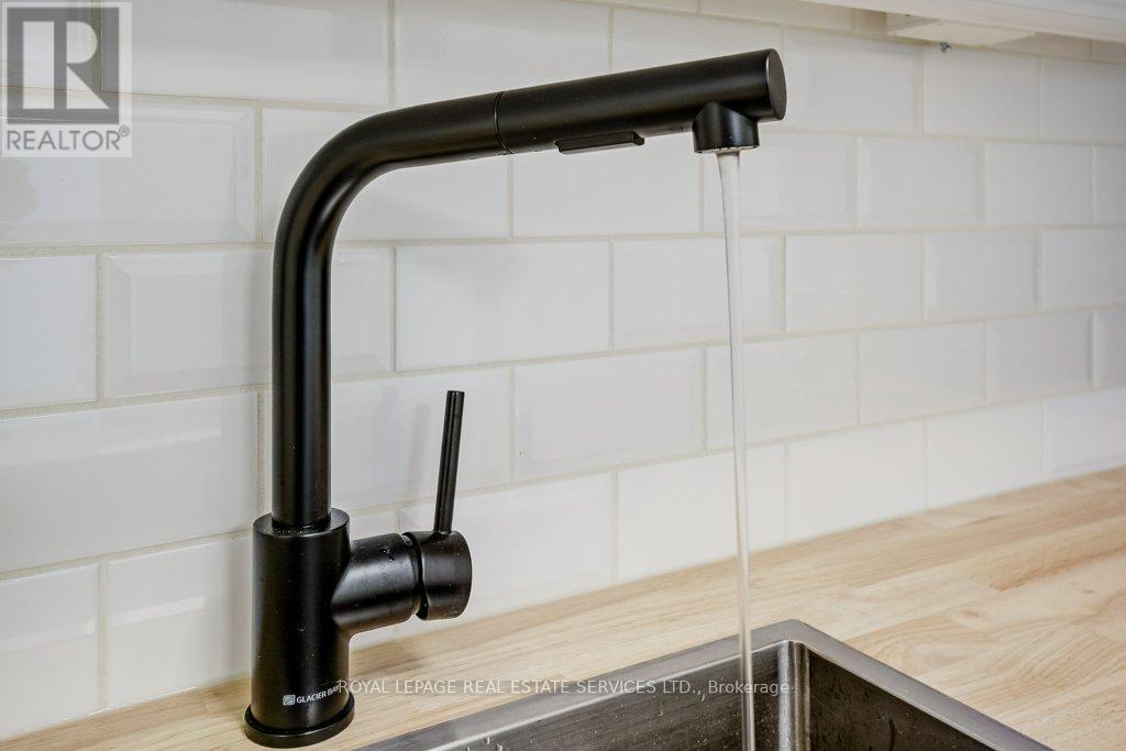 907 - 212 Kerr Street, Oakville (Co Central), Ontario  L6K 3B1 - Photo 19 - W12756618