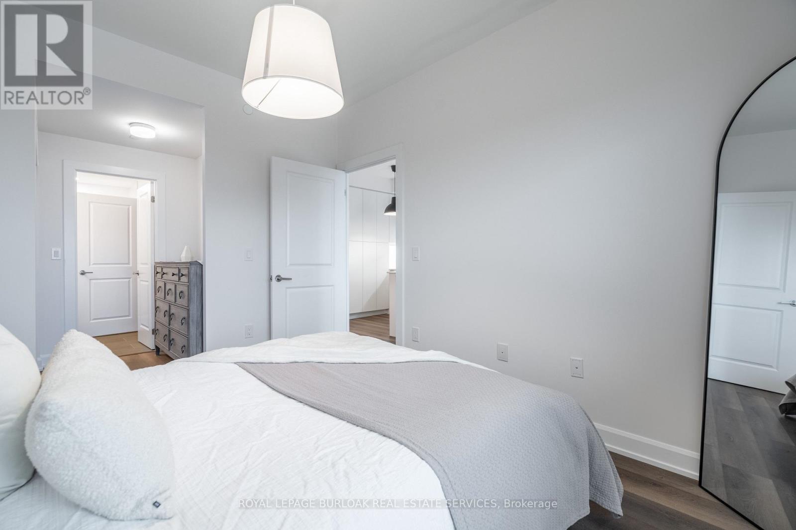 411 - 3200 William Coltson Avenue, Oakville, Ontario  L6H 7W6 - Photo 14 - W12756978