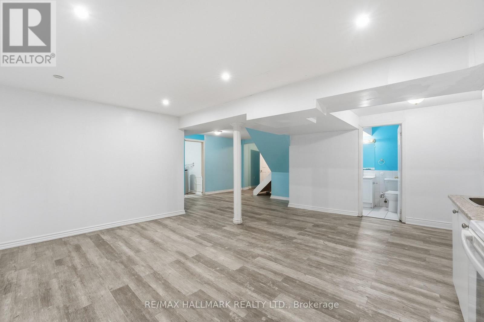 92 Jaffa Drive, Brampton, Ontario  L6S 4C6 - Photo 30 - W12757066