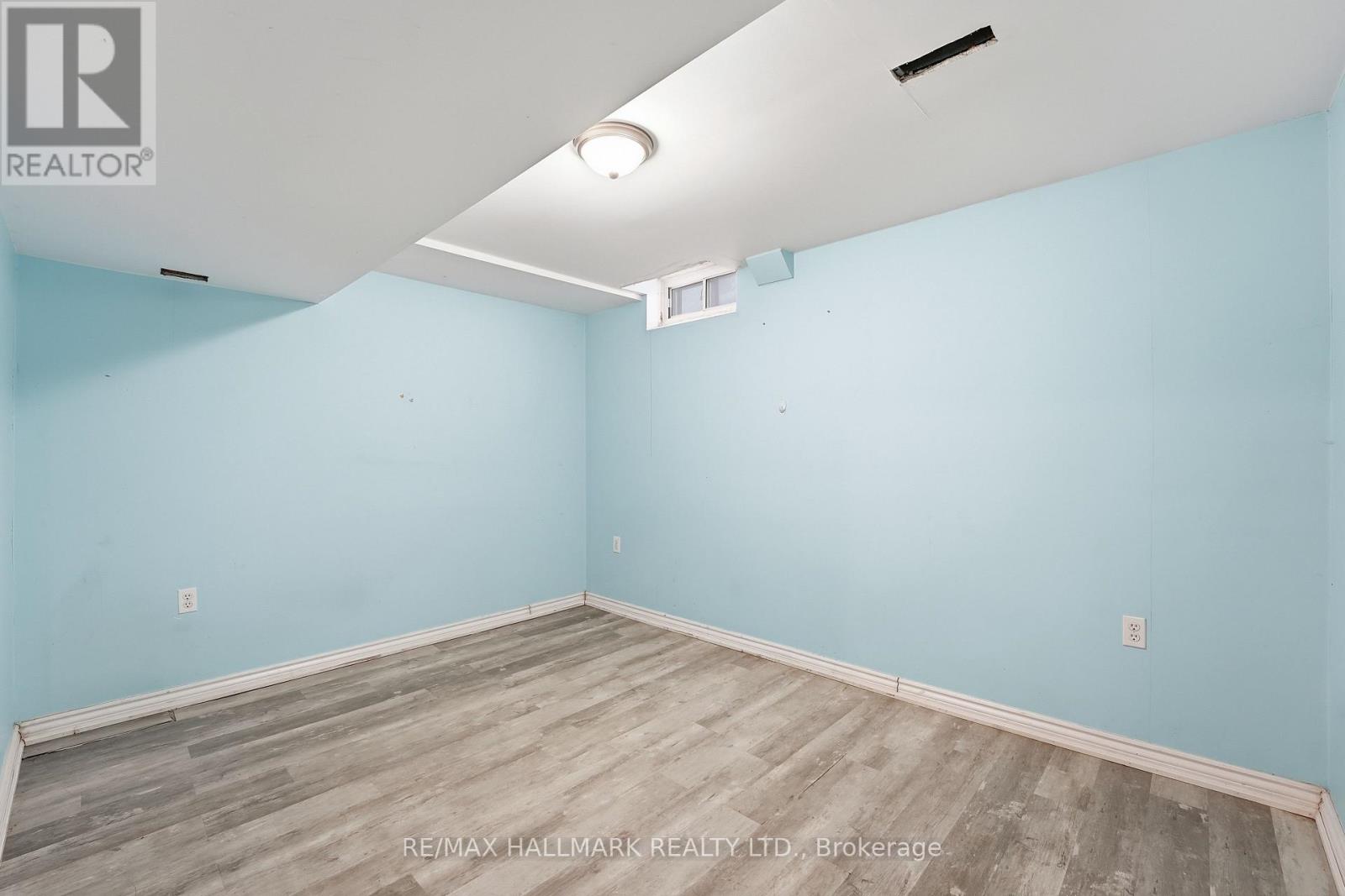 92 Jaffa Drive, Brampton, Ontario  L6S 4C6 - Photo 35 - W12757066