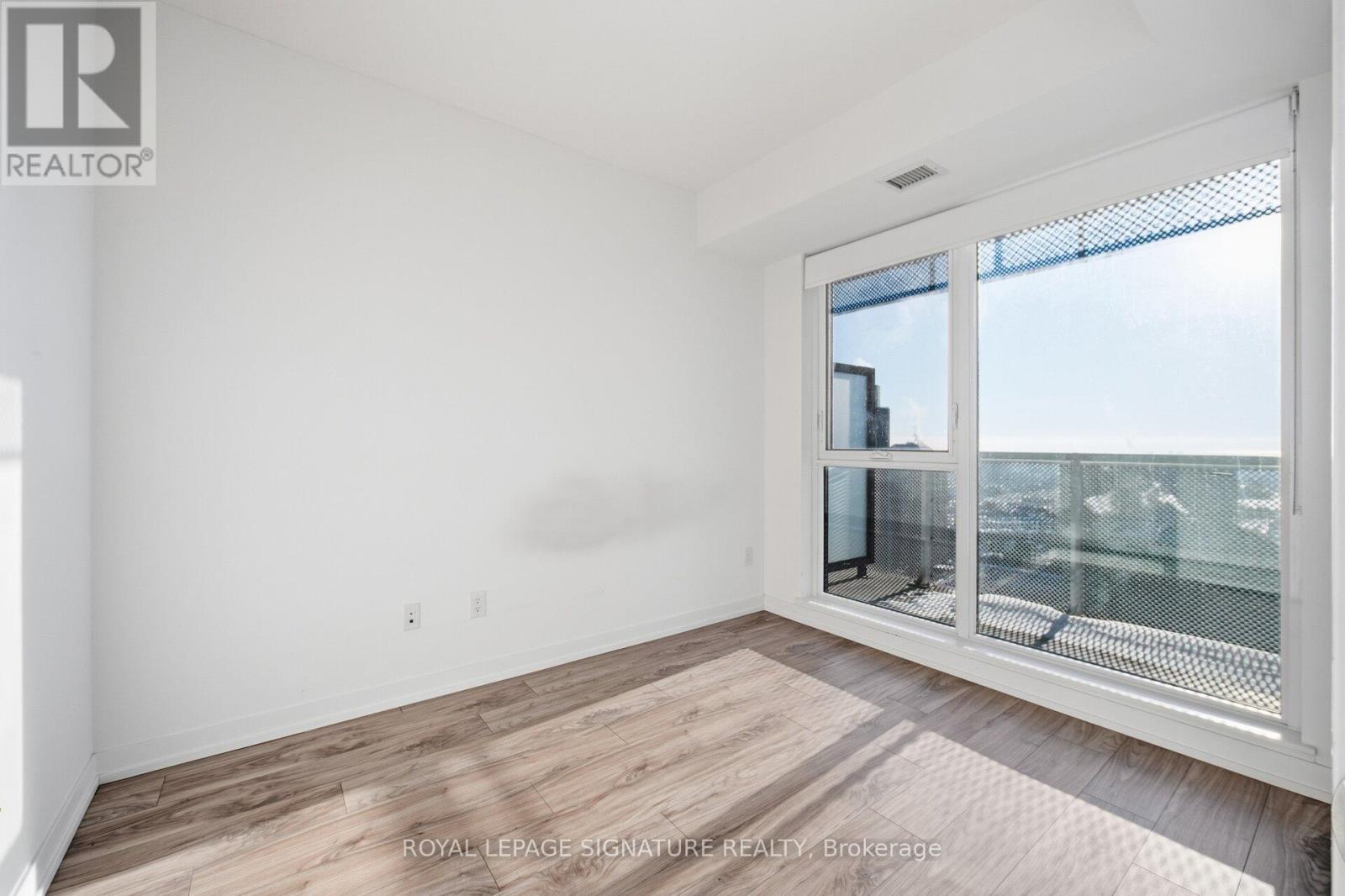 2309 - 4065 Confederation Parkway, Mississauga, Ontario  L5B 0L4 - Photo 8 - W12756944