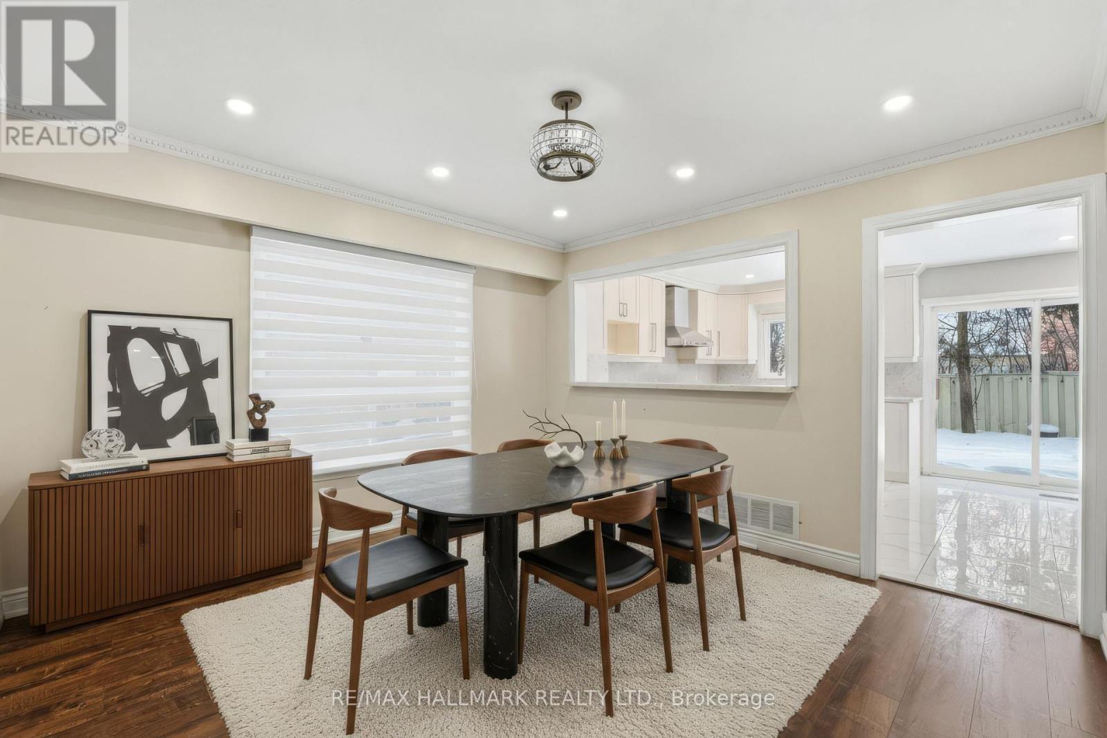 92 Jaffa Drive, Brampton, Ontario  L6S 4C6 - Photo 16 - W12757066