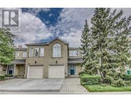 47 HARTNELL SQUARE, Brampton, Ontario
